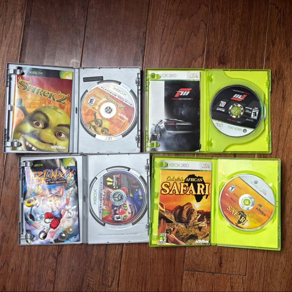 360 Video Game Bundle - Green Cases - Picture 2 of 4